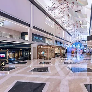 Ośrodek wypoczynkowy Conrad Vegas At World
